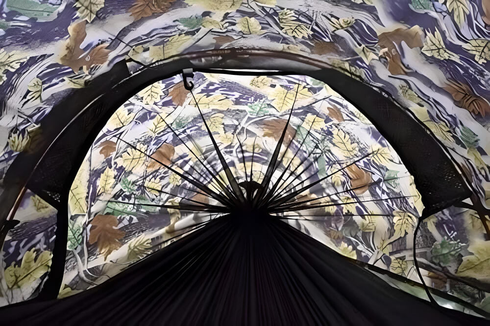 hammock-with-mosquito-net-and-rainfly-innerview