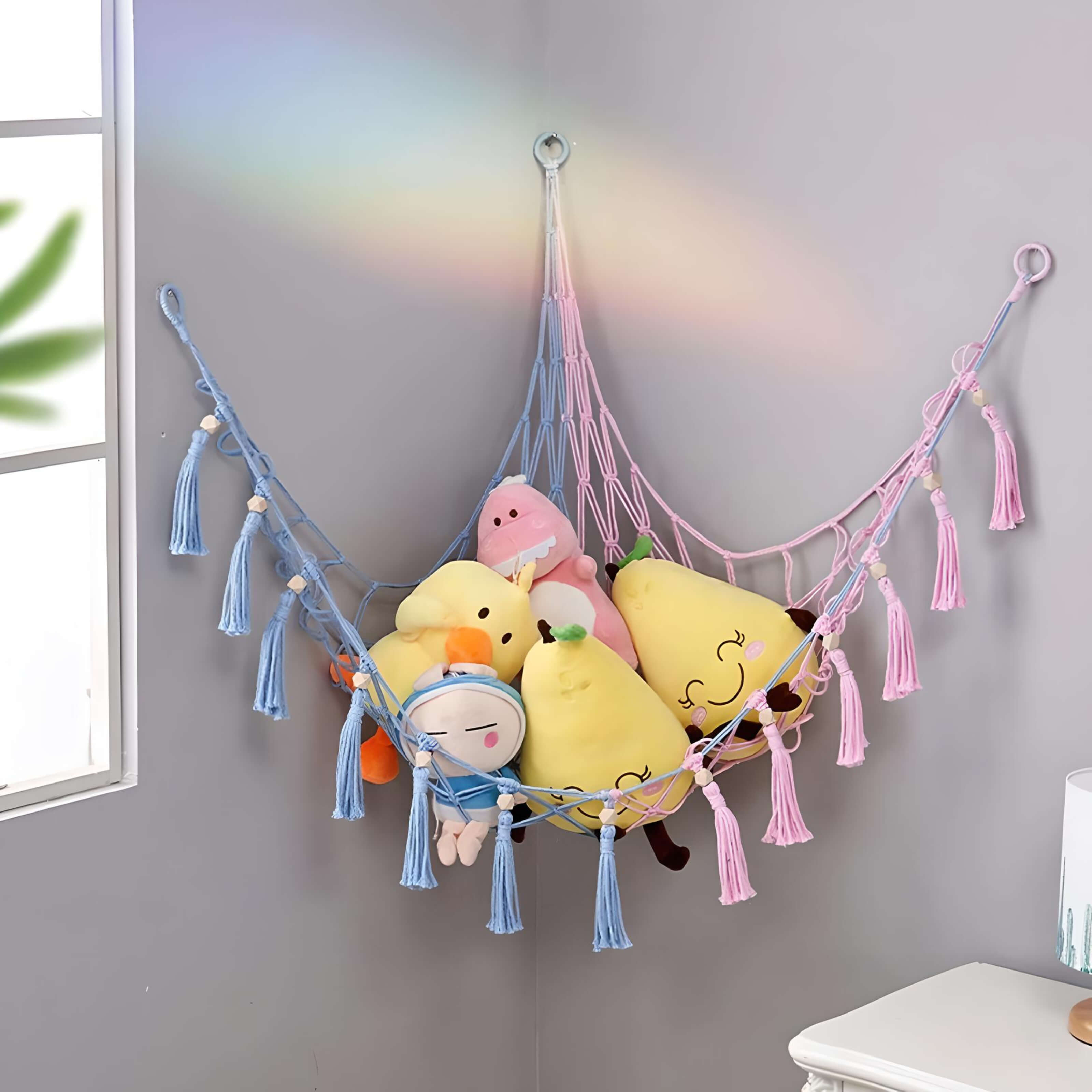 stuffed-animal-storage-net-hanging-in-wall