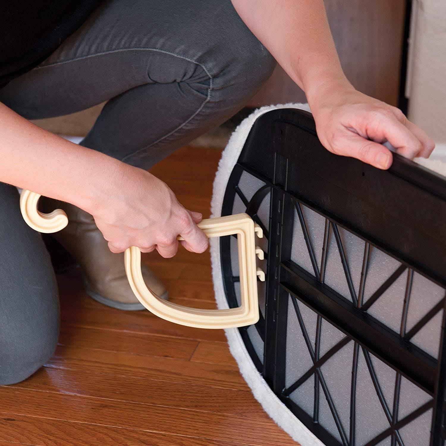 window-sill-cushion-for-cats-backface