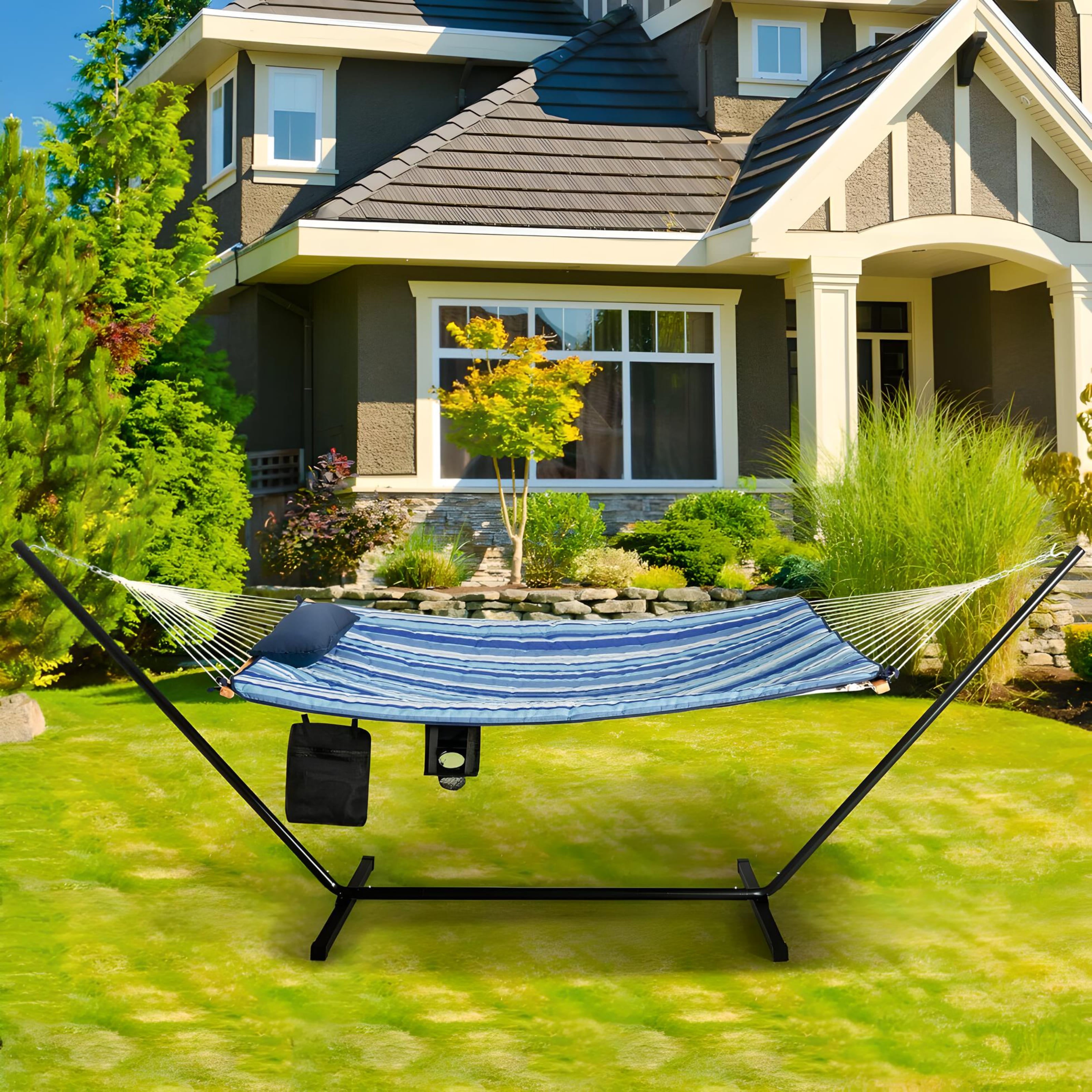 2-person-outdoor-hammock-in-outside