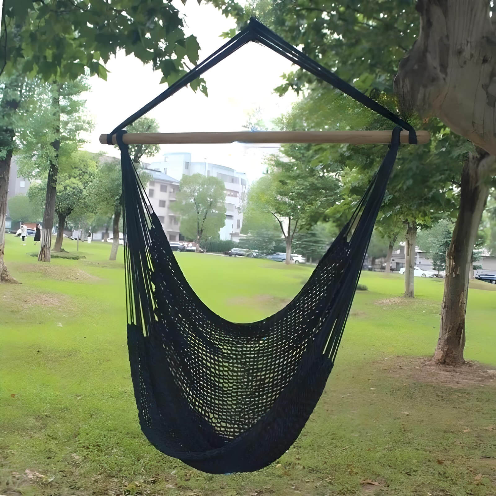 Green-Caribbean-hammocks-in-Garden