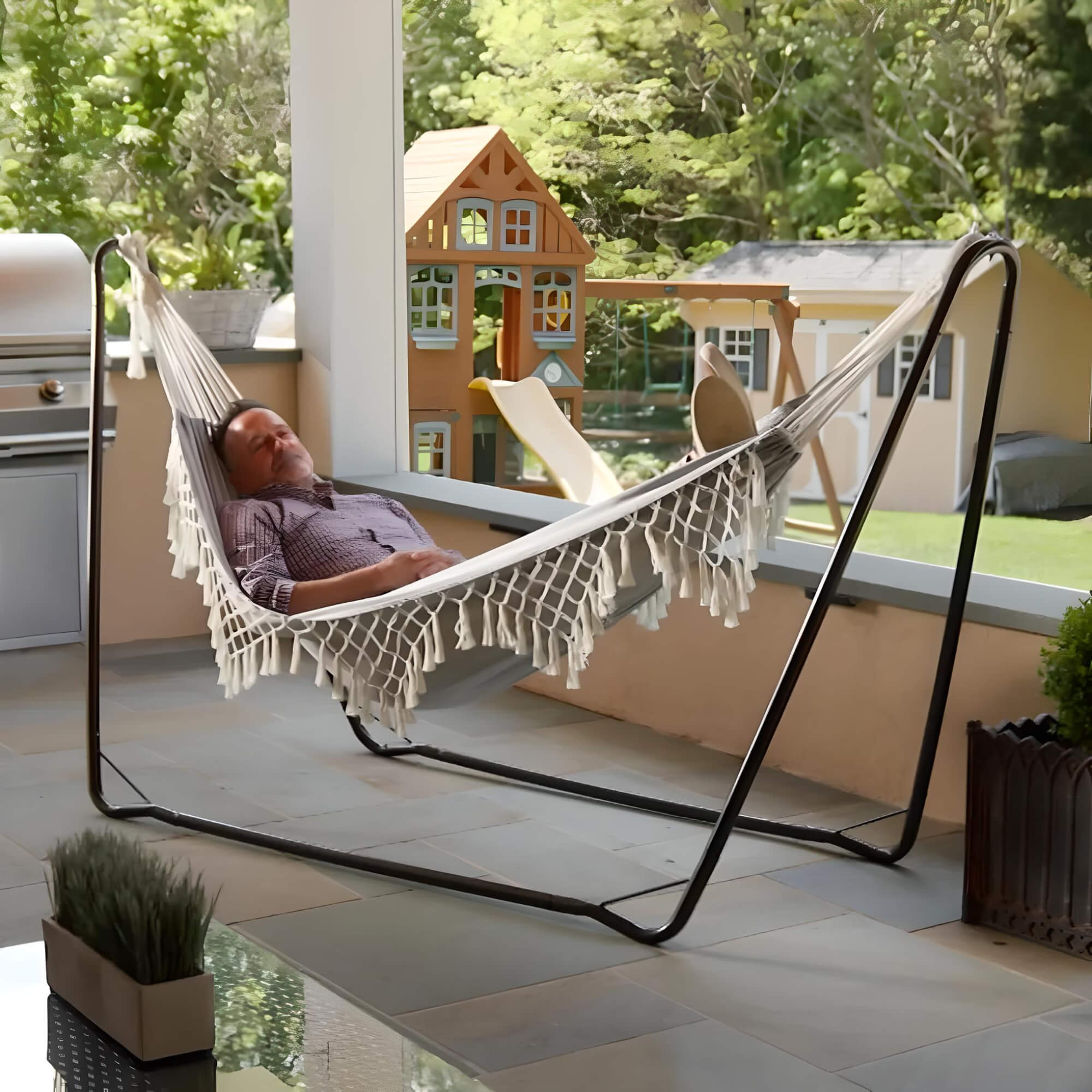 men-sleeping-portable-hammock-stand